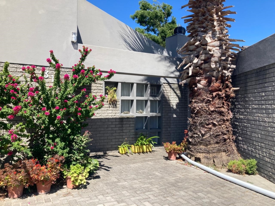 2 Bedroom Property for Sale in Bonnie Brae Western Cape